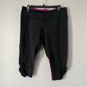 Lululemon run pace crop black and pink size 12